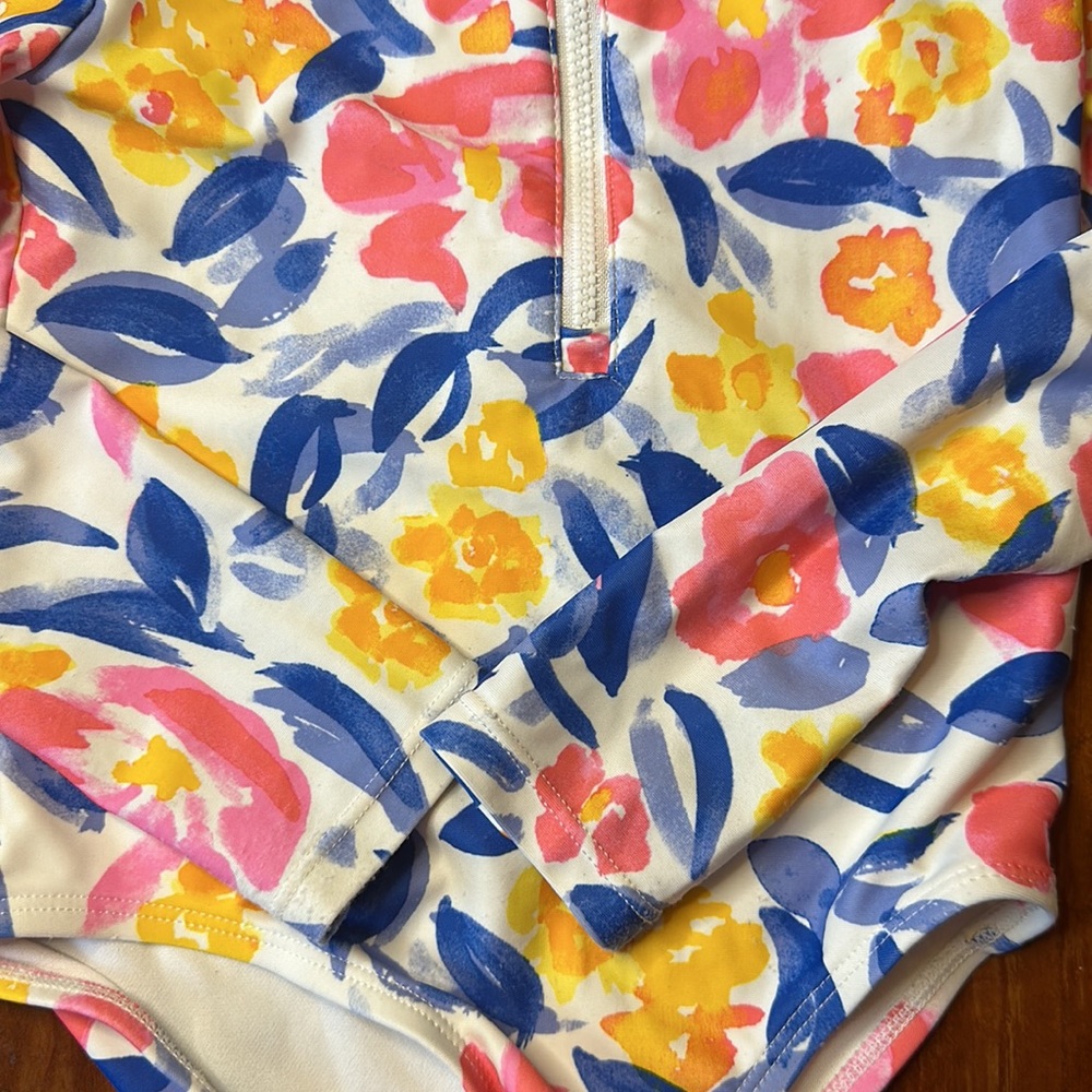 Carters Size 4 One piece with rashguard - Picture 2 of 2